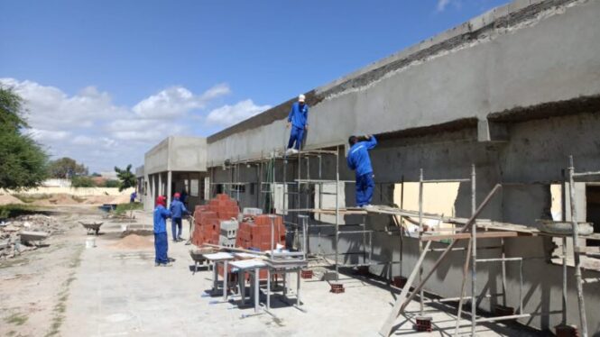 Prefeitura de Petrolina investe mais de R$ 1 milhão na reforma e ampliação da Escola João Batista