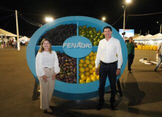 Simão faz abertura da maior feira de fruticultura irrigada da América Latina, em Petrolina