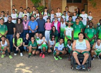 Presidente da Bayer na América Latina durante sua passagem por Petrolina visita projetos esportivos da APA
