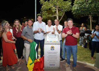 Simão Durando entrega praça totalmente requalificada no Jardim Amazonas, em Petrolina