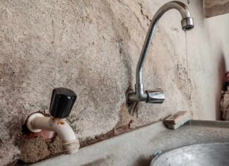 Armup multa Compesa e cobra solução para falta de água em Petrolina