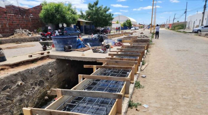 Cobertura do canal do Vale do Grande Rio recebe manutenção neste mês de dezembro em Petrolina