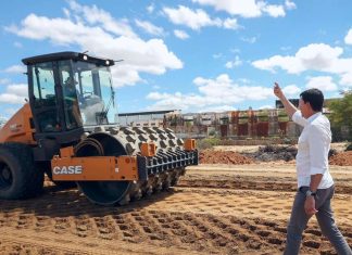 Com obras avançadas, construção da Orla 3 de Petrolina é vistoriada por Simão Durando