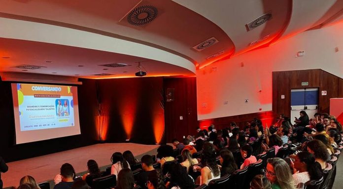 Sistema FIEPE debate branding e comunicação durante evento em Petrolina