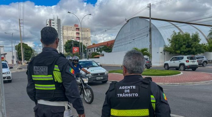 Agentes de Trânsito e Transporte de Petrolina atuam diariamente a serviço da população