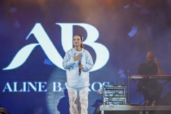 Com público de 30 mil pessoas e 5 toneladas de doações, Canta Bahia encerra 1ª edição em Juazeiro