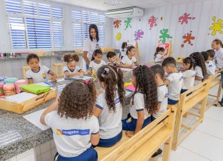 Mais tempo, mais aprendizado: política de educação integral já alcança 20 escolas em Petrolina
