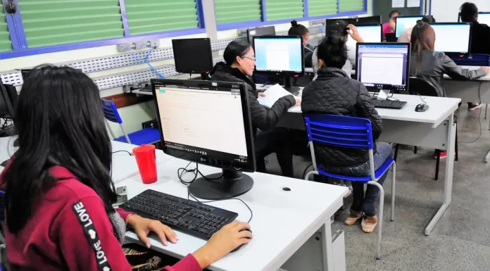 MEC prorroga até maio prazo para regulação da EAD no ensino superior