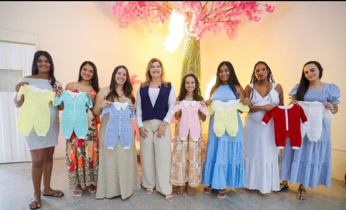 Transforma Petrolina promove encontro com gestantes e entrega kits de maternidade doados por voluntária