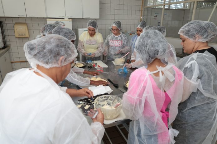 Sabores e Tradições: Prefeitura de Petrolina oferece curso gratuito de culinária com produtos juninos