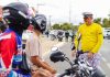 Ação educativa busca conscientizar motociclistas sobre segurança no trânsito em Petrolina