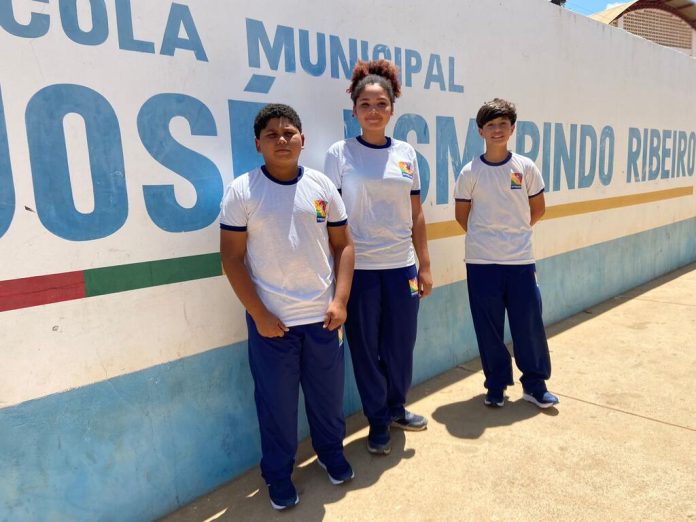Estudantes de Petrolina vencem prêmio estadual que valoriza aprendizagem profissional