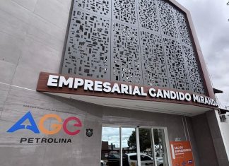 Prefeitura de Petrolina leva serviços da AGE ao ‘Mutirão Acredita’