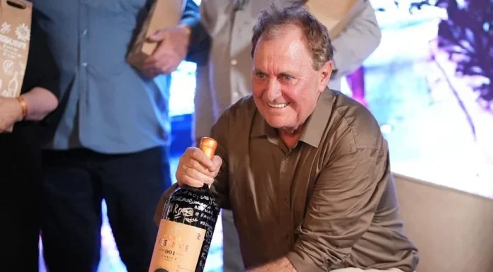Vinhos que celebram 50 anos de Jorge Garziera no Vale do São Francisco são lançados em Petrolina (PE)