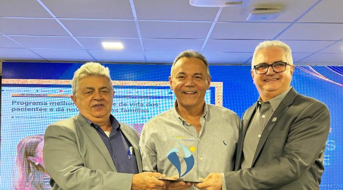 Jornalista Carlos Laerte conquista, pela segunda vez, o Prêmio de Jornalismo Cooperativista de Pernambuco