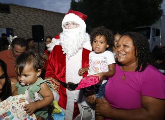 Transforma Petrolina leva Natal Solidário para centenas de crianças no Nova Vida I