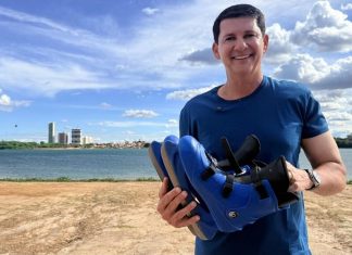 Simão anuncia pista de patinação no gelo como atração surpresa do Natal Luz em Petrolina