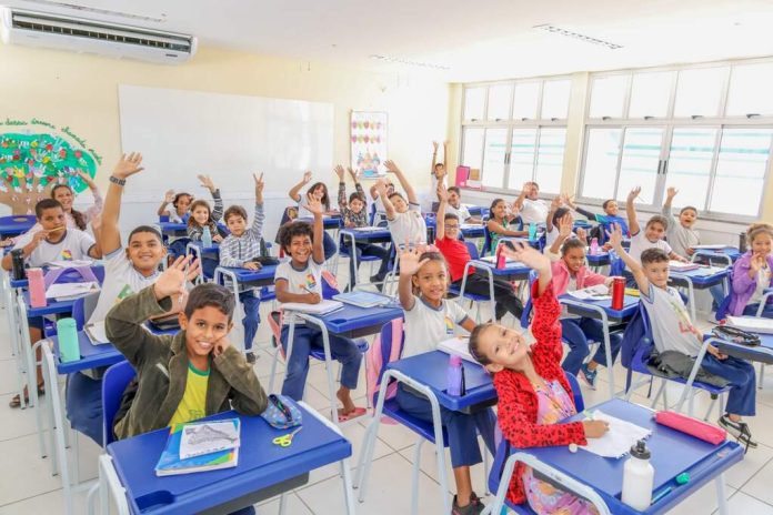 Educação de Petrolina divulga terceira chamada de contemplados na solicitação de vagas da rede municipal