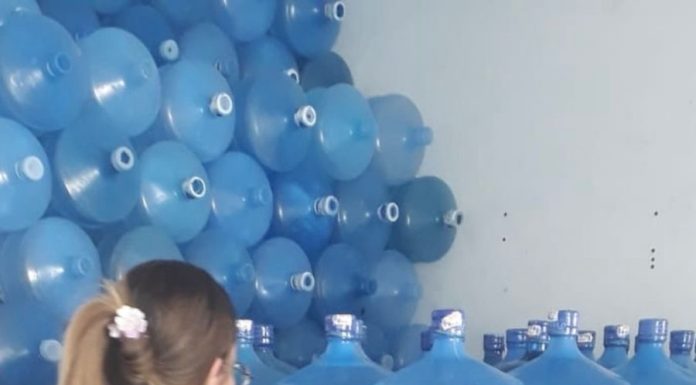 Aumento na procura por água mineral acende alerta da vigilância sanitária em Petrolina