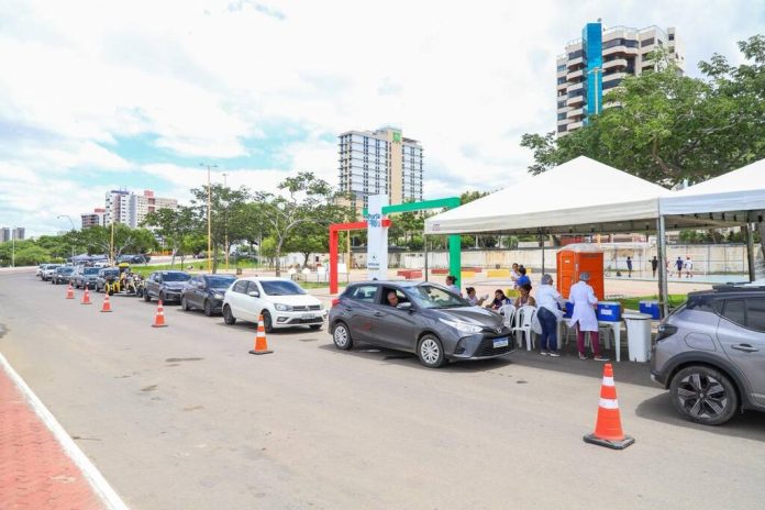 Dia D de vacina contra a gripe mobiliza Petrolina e reforça importância da imunização