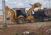 Mutirão de serviços públicos prepara comunidade para a 20ª edição do Bora Petrolina no bairro José e Maria
