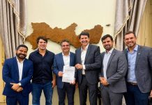 Simão Durando e Antonio Coelho garantem R$ 10 milhões para pavimentação em Petrolina