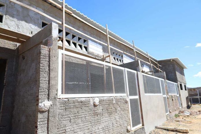 Com obra avançada, Prefeitura de Petrolina trabalha para entregar o primeiro Canil/Gatil nos próximos meses