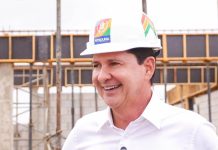 Prefeito Simão anuncia recapeamento de 16 ruas da Cohab Massangano Prefeito Simão anuncia recapeamento de 16 ruas da Cohab Massangano