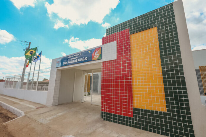 Petrolina acelera investimentos na área irrigada com novas escolas, creches Petrolina acelera investimentos na área irrigada com novas escolas, creches e areninhas