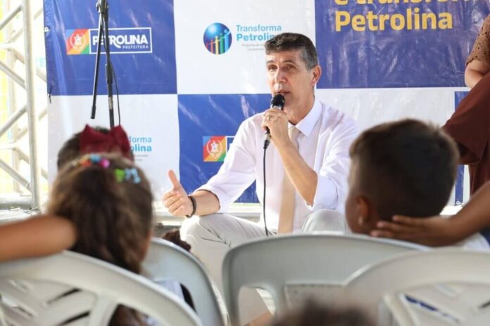 Em ação inédita, Transforma Petrolina leva conhecimento sobre cidadania e empreendedorismo feminino na Vila 12