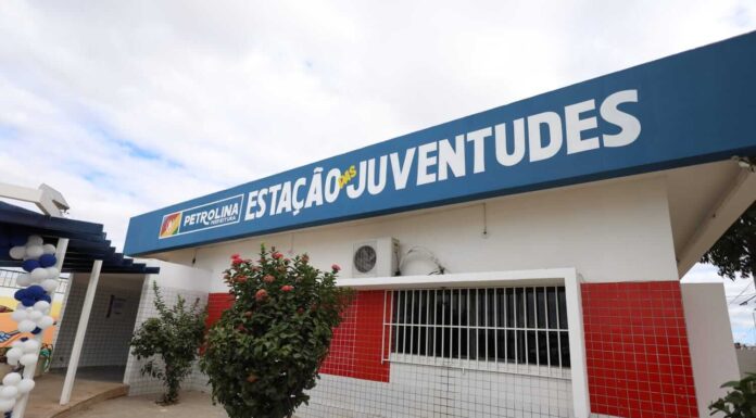 Prefeitura de Petrolina promove oficinas e curso na Estação das Juventudes Prefeitura de Petrolina promove oficinas e curso na Estação das Juventudes