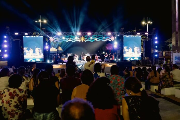 Prefeitura de Petrolina divulga as 20 músicas que irão competir Prefeitura de Petrolina divulga as 20 músicas que irão competir no Festival de Música Geraldo Azevedo