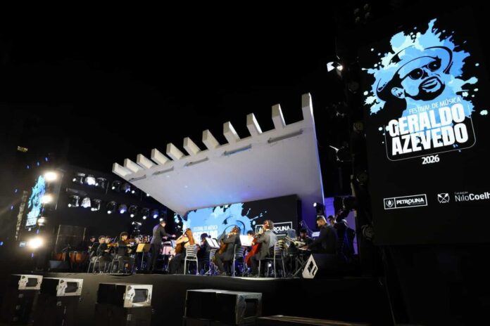 Talentos de diferentes regiões do país se encontram na primeira Talentos de diferentes regiões do país se encontram na primeira noite do Festival de Música Geraldo Azevedo
