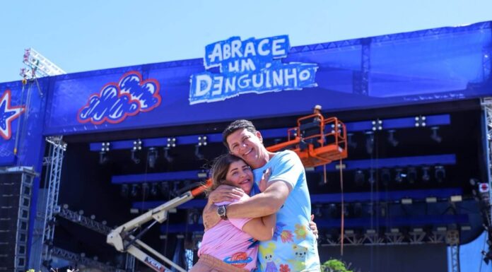Prefeito Simão e Alinne Durando acompanham últimos detalhes para o festival infantil Abrace um Denguinho Prefeito Simão e Alinne Durando acompanham últimos detalhes para o festival infantil Abrace um Denguinho
