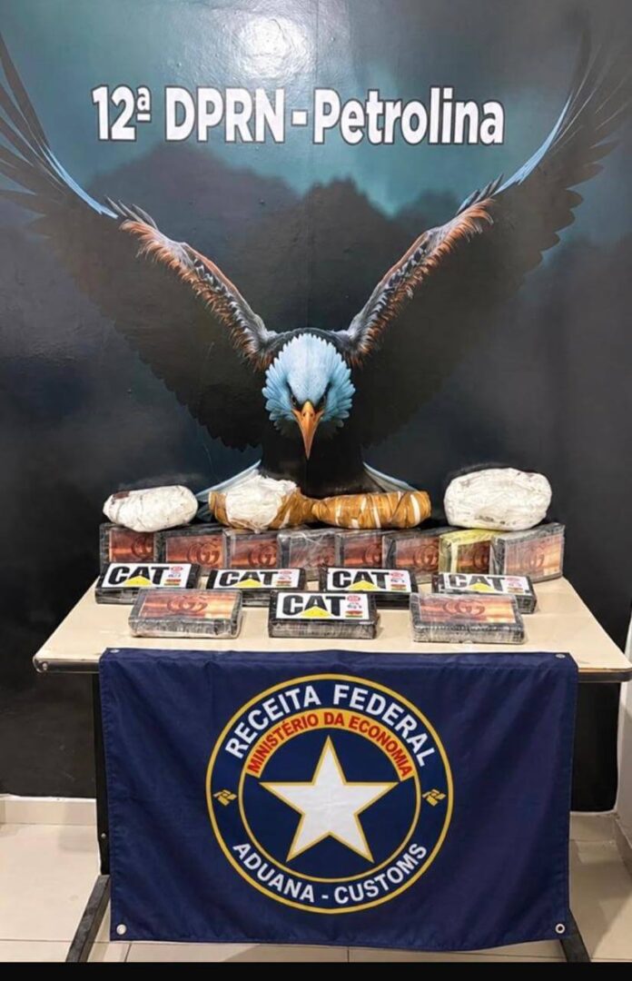Polícia Civil e Receita Federal apreendem cerca de 20 quilos de pasta base de cocaína em Petrolina