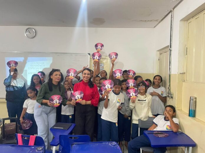 Ações educativas orientam estudantes de Petrolina sobre prevenção à violência Ações educativas orientam estudantes de Petrolina sobre prevenção à violência contra a mulher